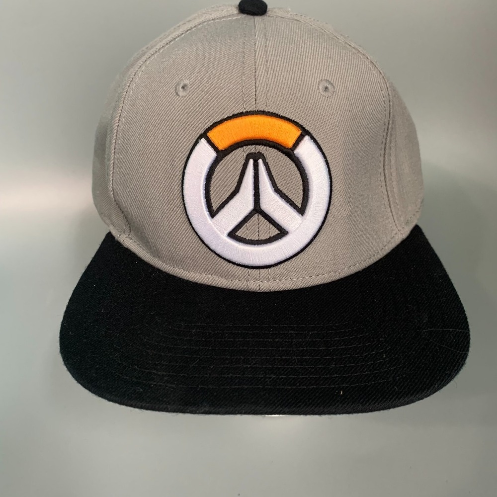Blizzard Overwatch Snapback Hat Grey Black Logo Embroidered Video Game Cap 2018